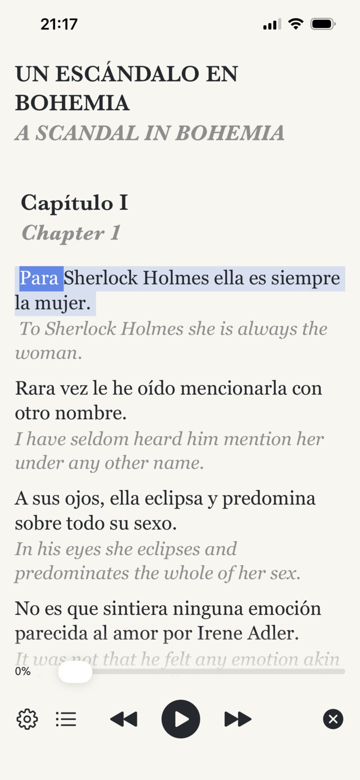 Un escándalo en Bohemia open in Lingo Books, each Spanish sentence followed by its English translation, with the word Para selected